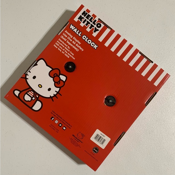 Hello Kitty by Sanrio Analog Wall Clock-New in Box - Picture 4 of 5